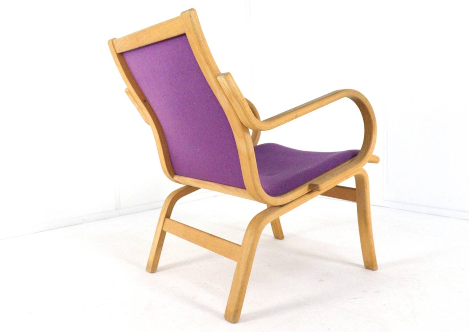 Vejle armchairs  'purple' |