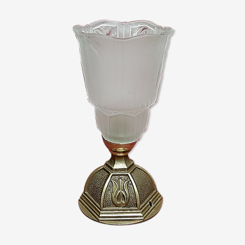 Lampe d'époque art deco superbe tulipe en verre pressé moulé signé p maynadier