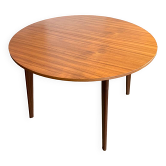 Scandinavian round table samcom 1960