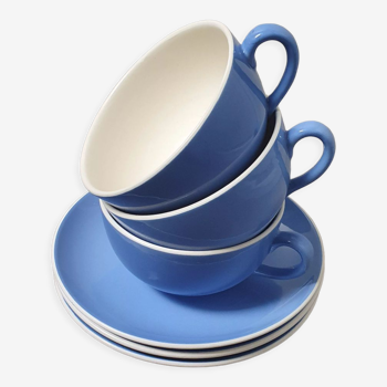 Saucers and cups