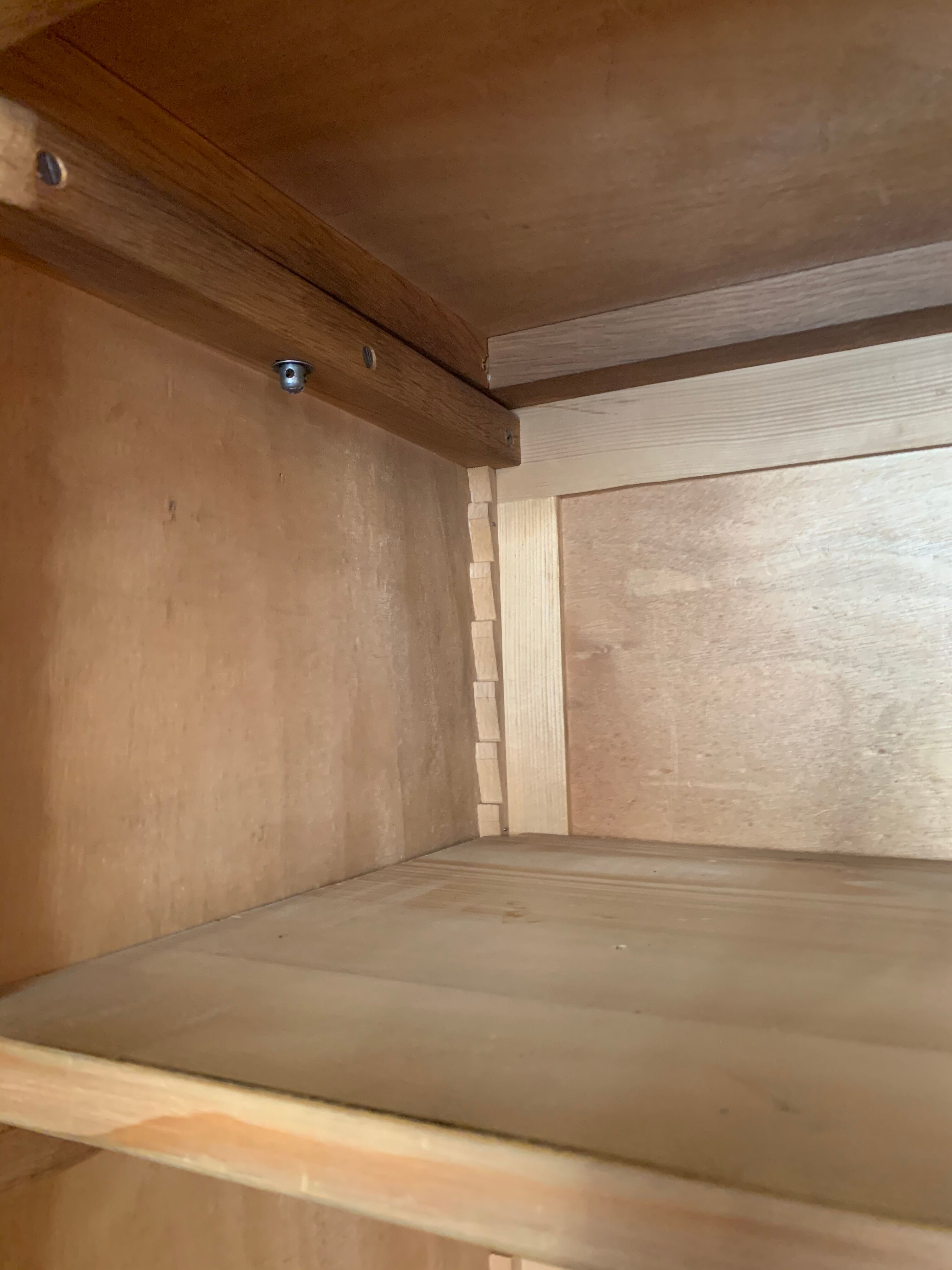 cabinet from the 40s/50s