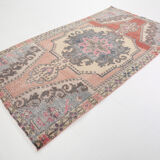 Oriental rug 118x238cm