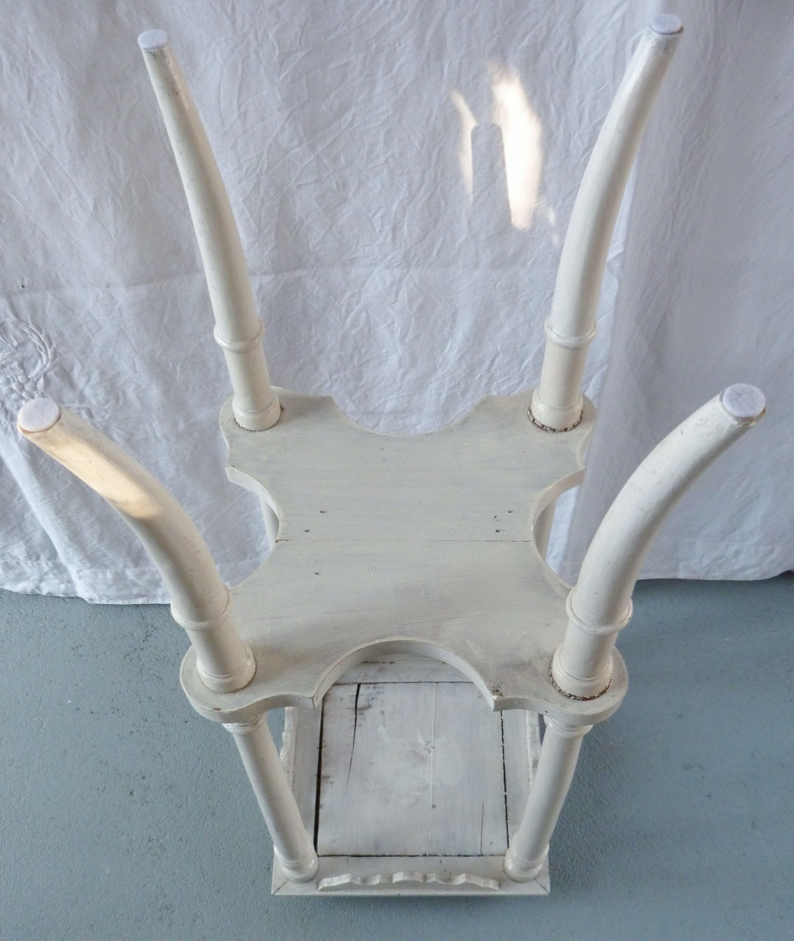 Sellette Art Nouveau style