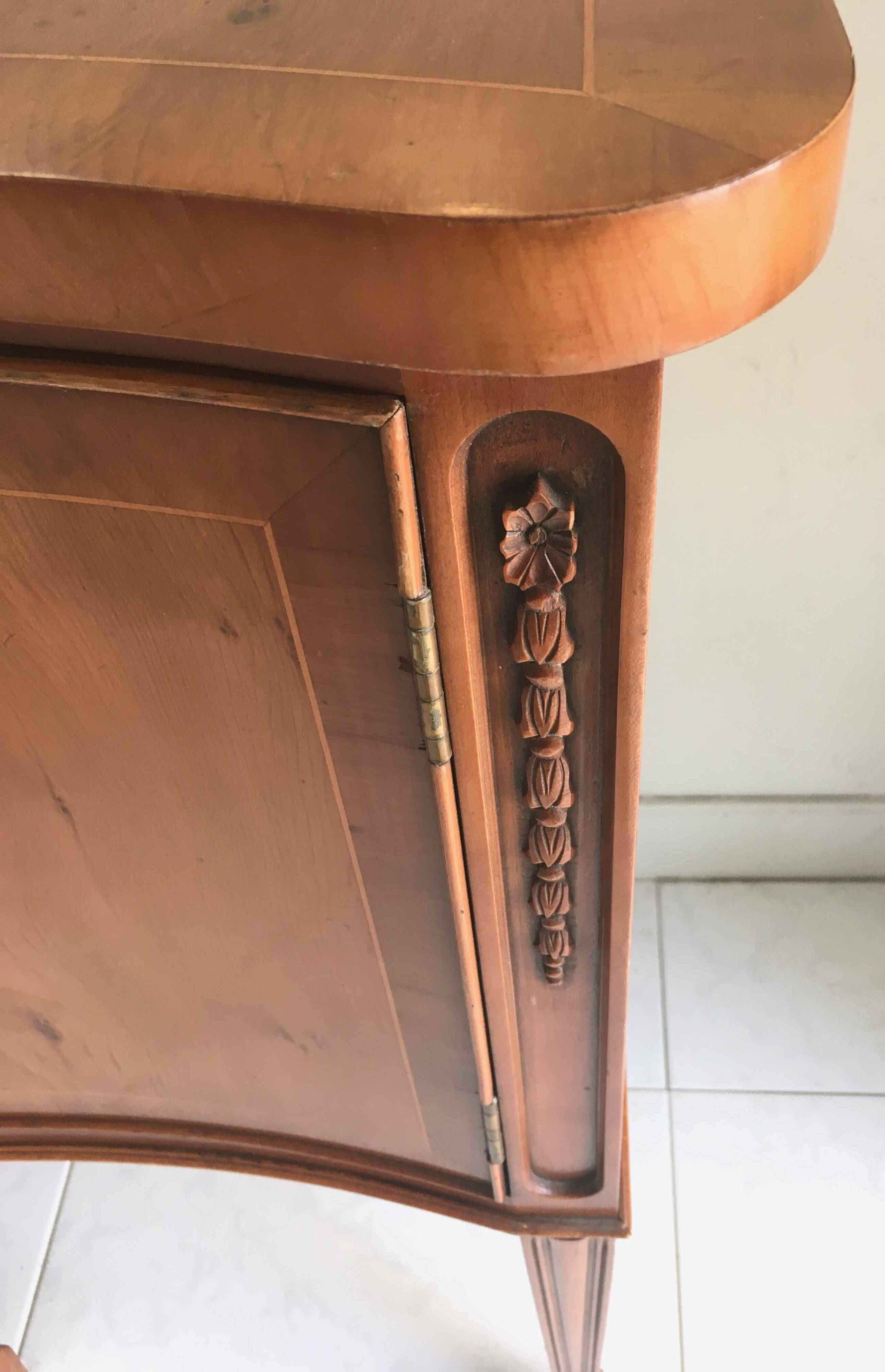 1950s English buffet signed Jaycee Furniture