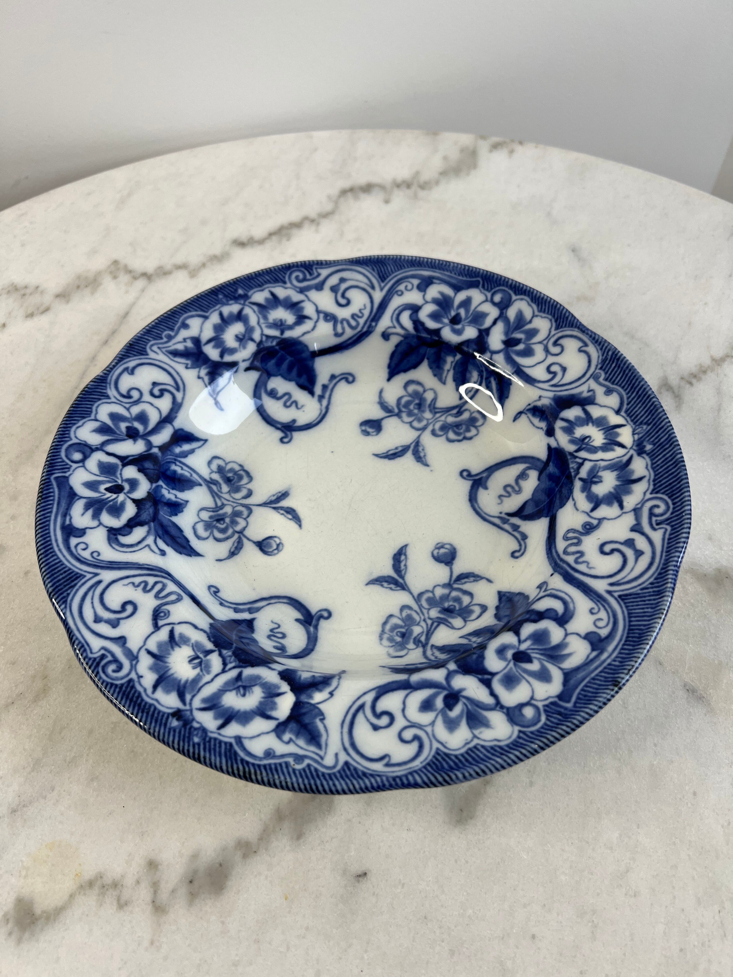 Iron earth Creil and Montereau deep plate