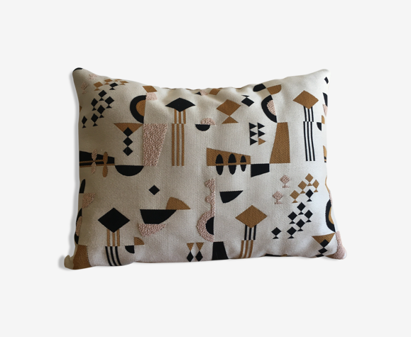 Coussin rectangulaire à motifs