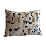Rectangular cushion with patterns