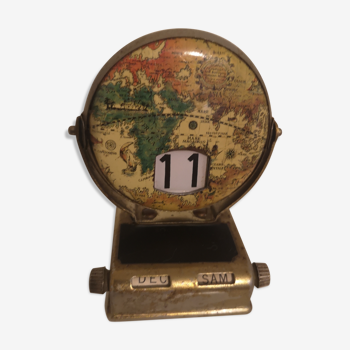 Calendrier perpétuel globe terrestre vintage