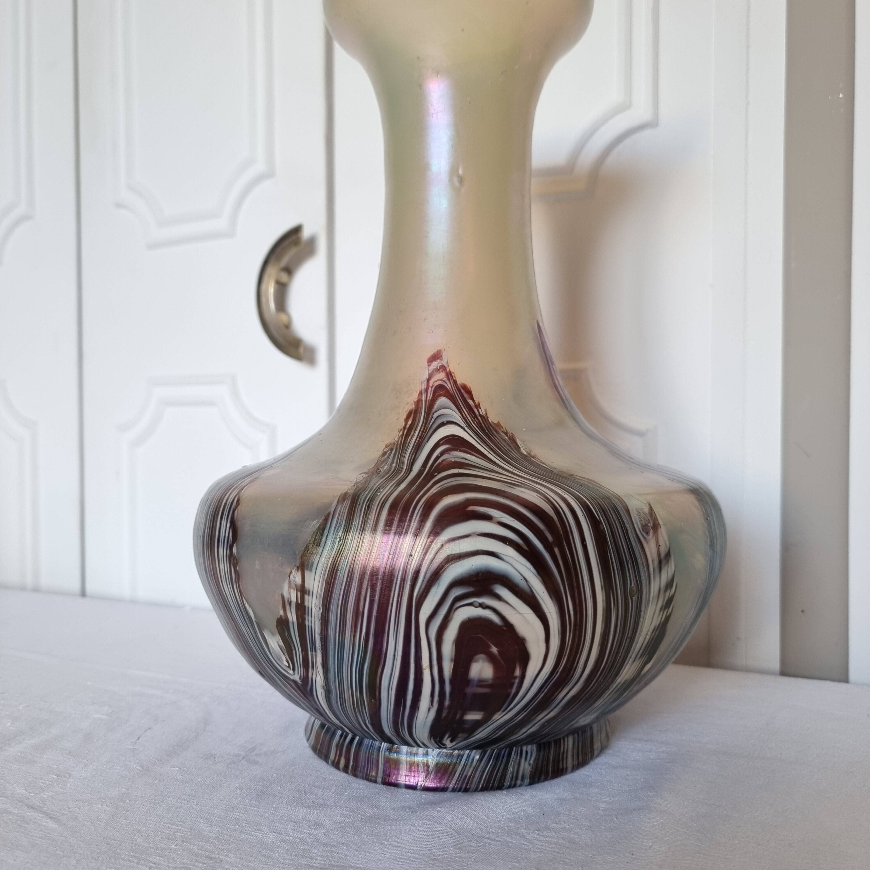 Large early 20th century Loetz Bohemia iridescent art glass vase