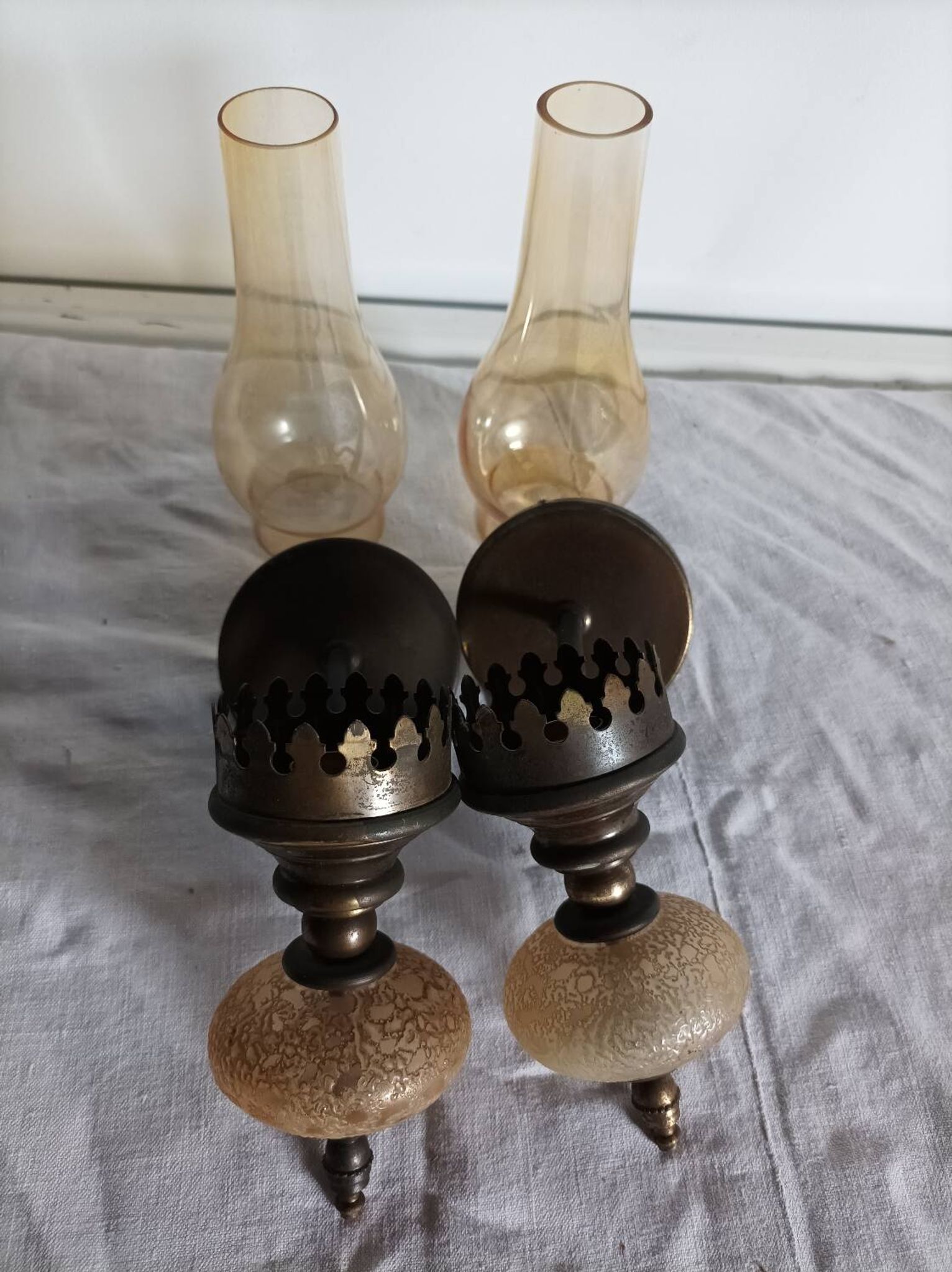 Pair of vintage wall lights