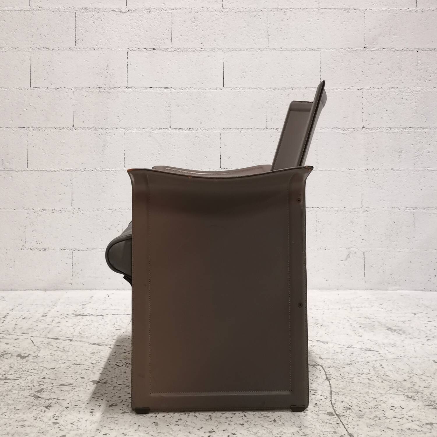 Large Korium armchair(s), design by Tito Agnoli, Matteo Grassi, 1980