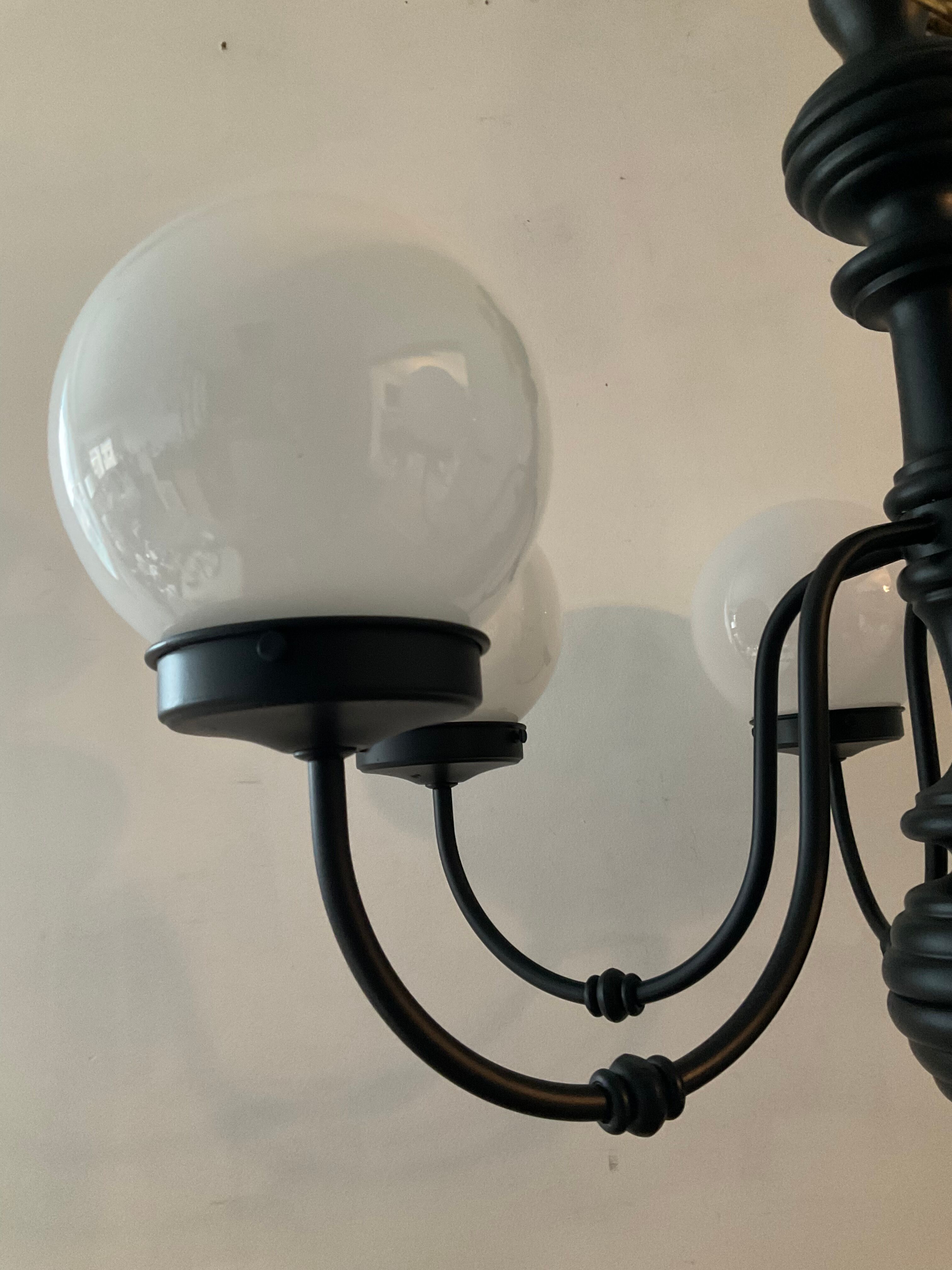 Vintage "Lamppost" in opaline and wood 6 fires