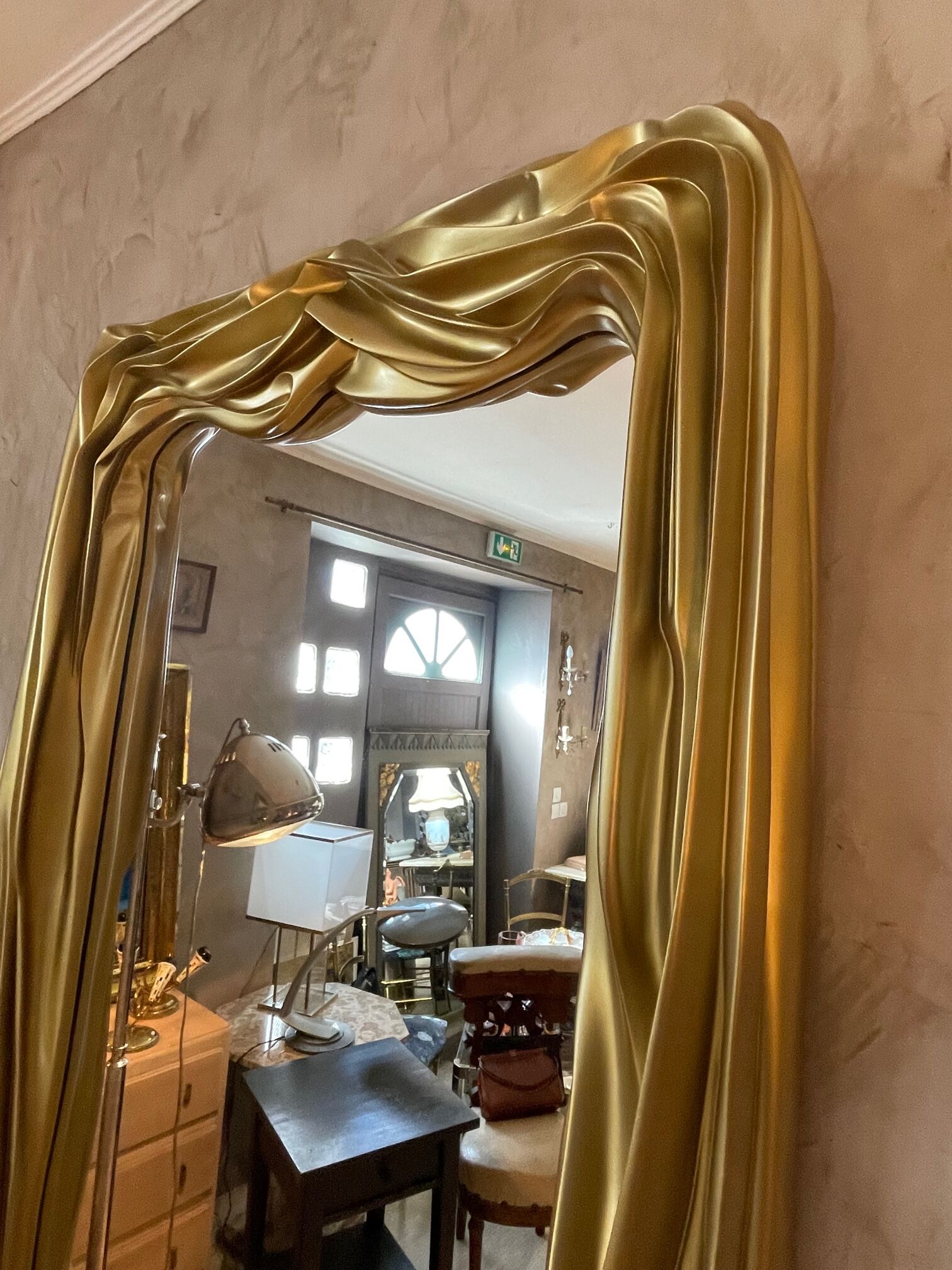 Golden mirror