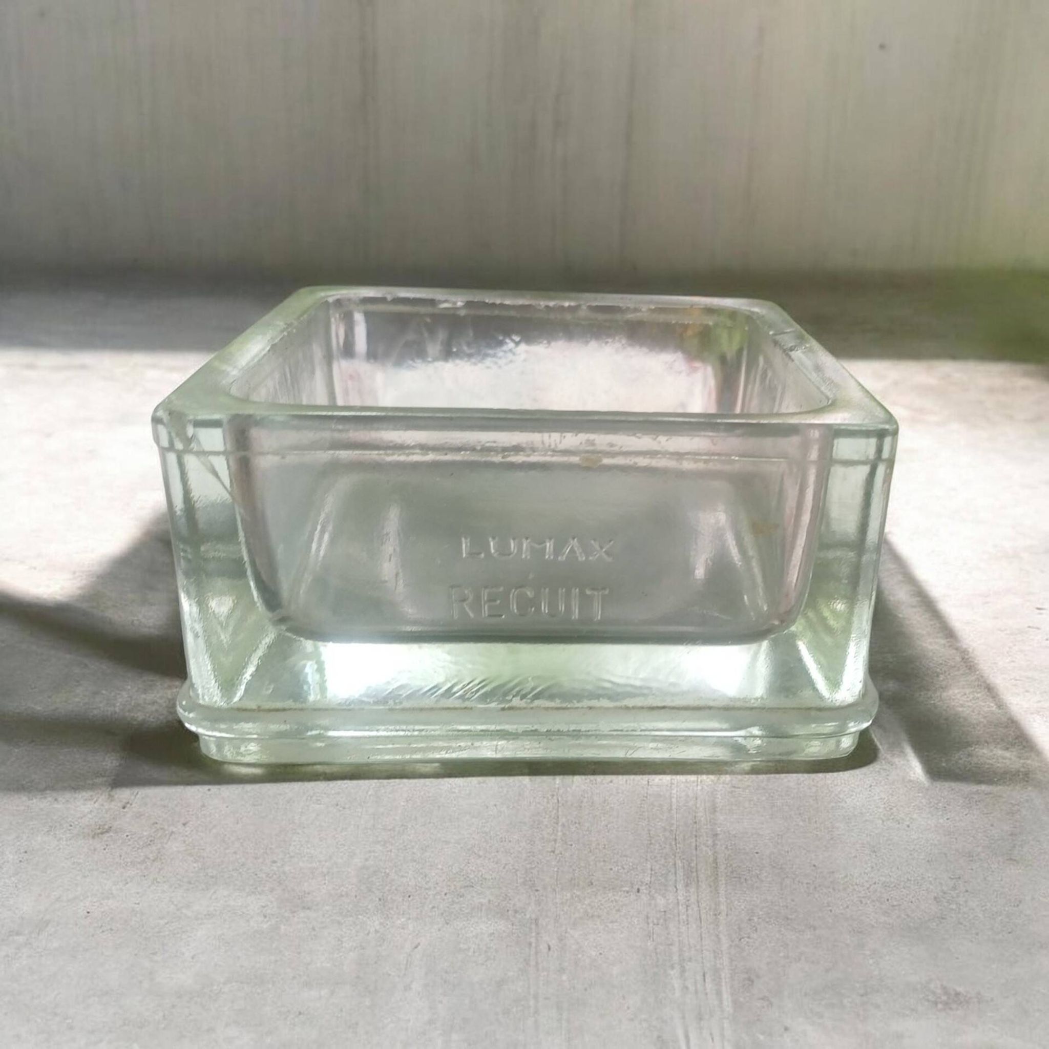 Thick glass vide-poche or ashtray Lumax Annealed 11x11 cm