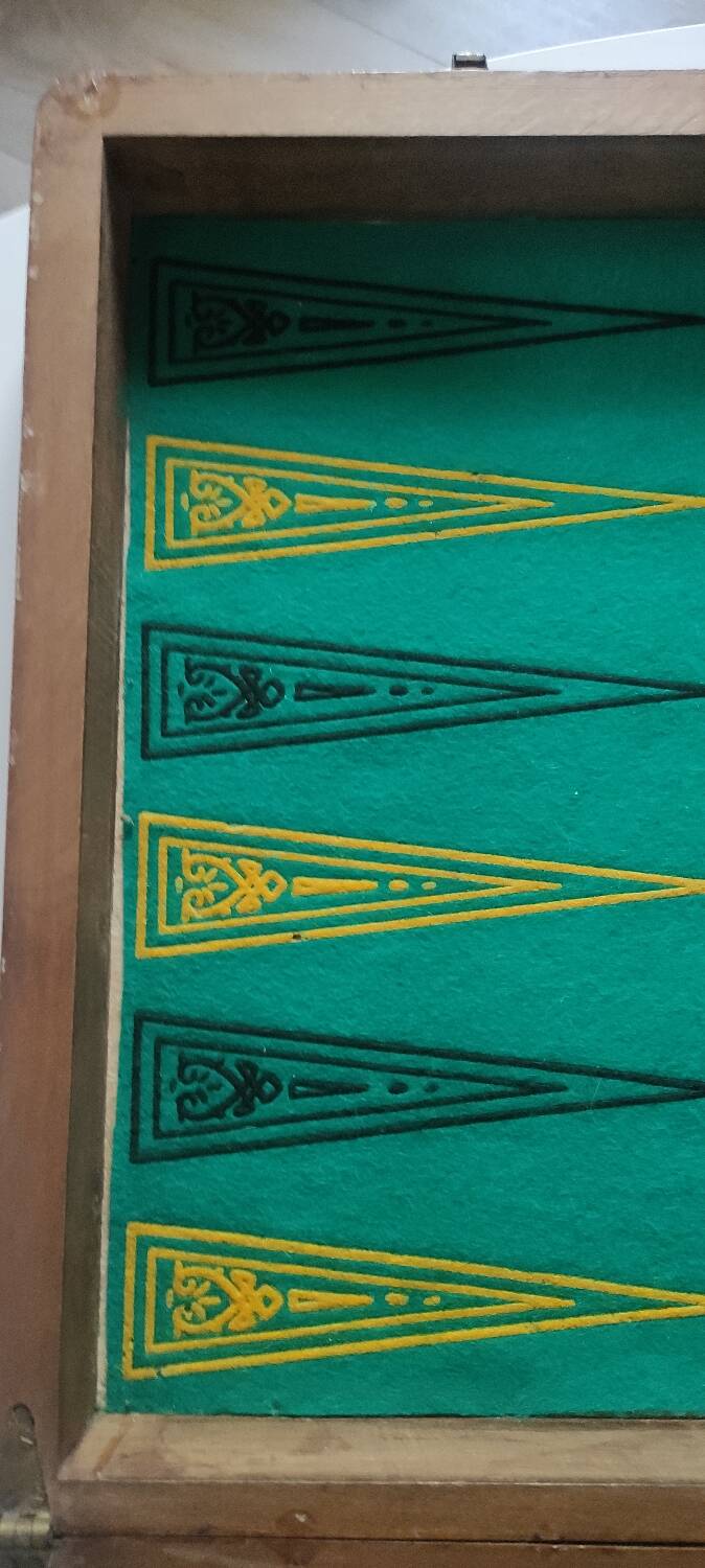 Large game box of backgammon, checkers