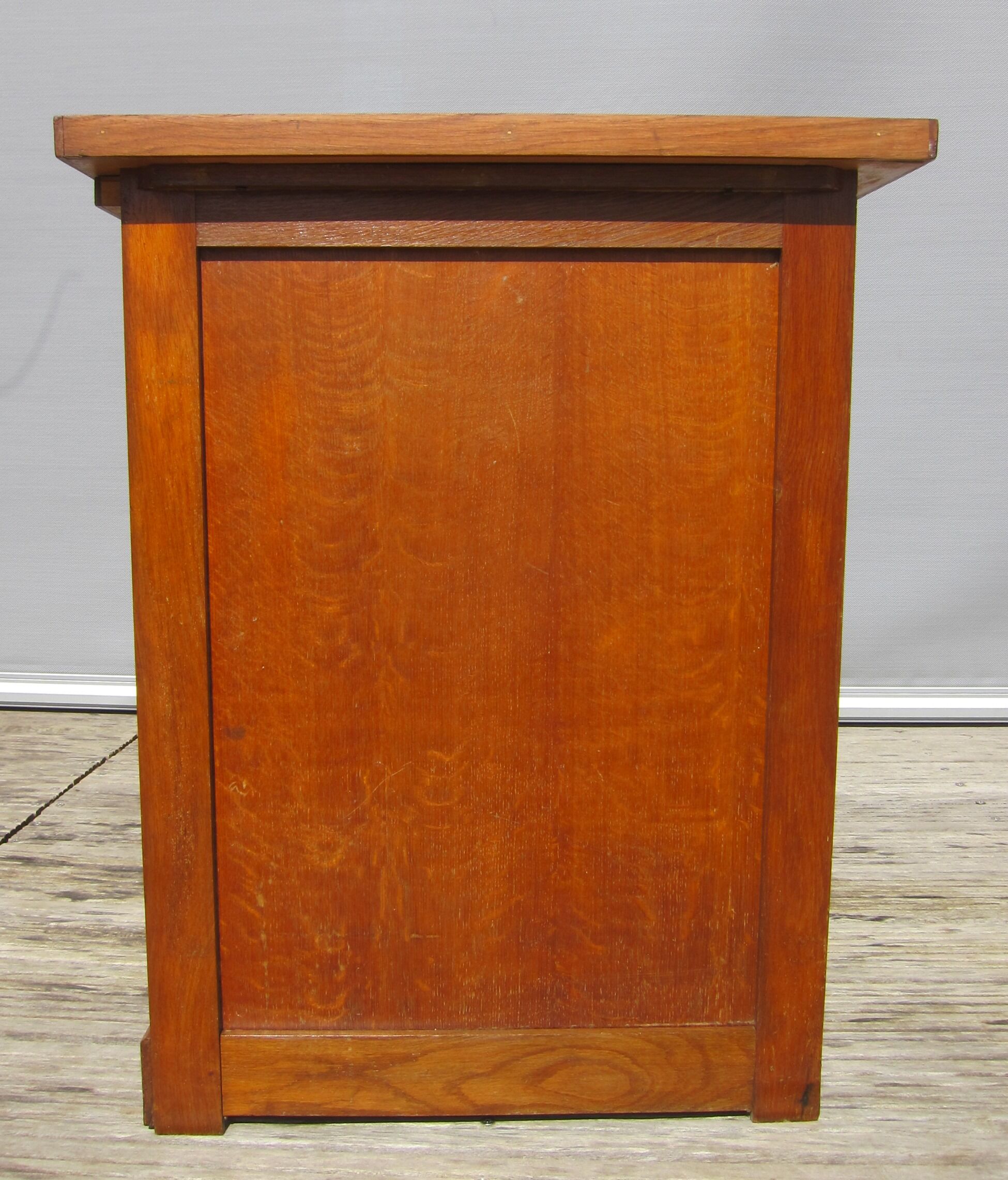 Student desk 1950 black bakelite handles