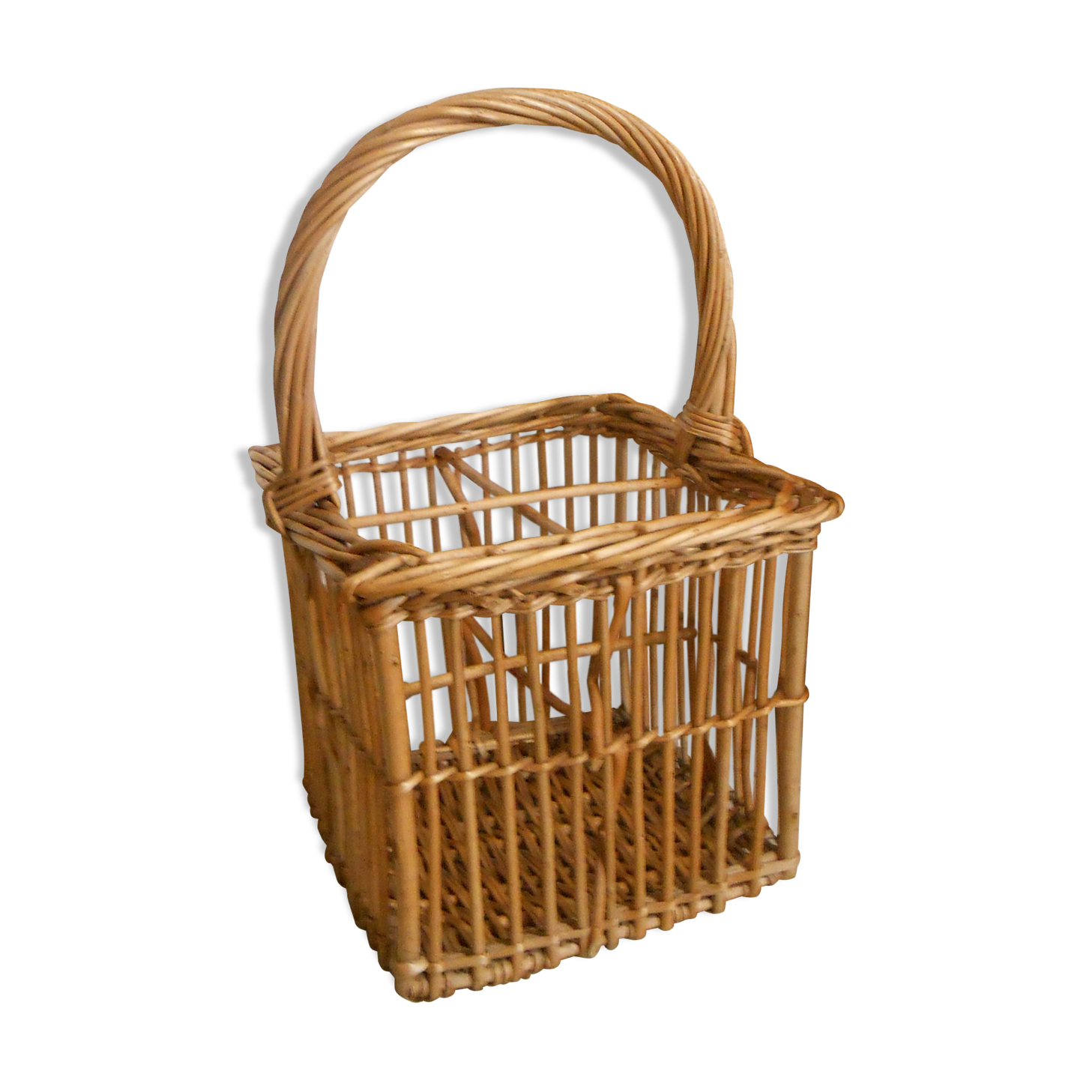 Wicker bottle