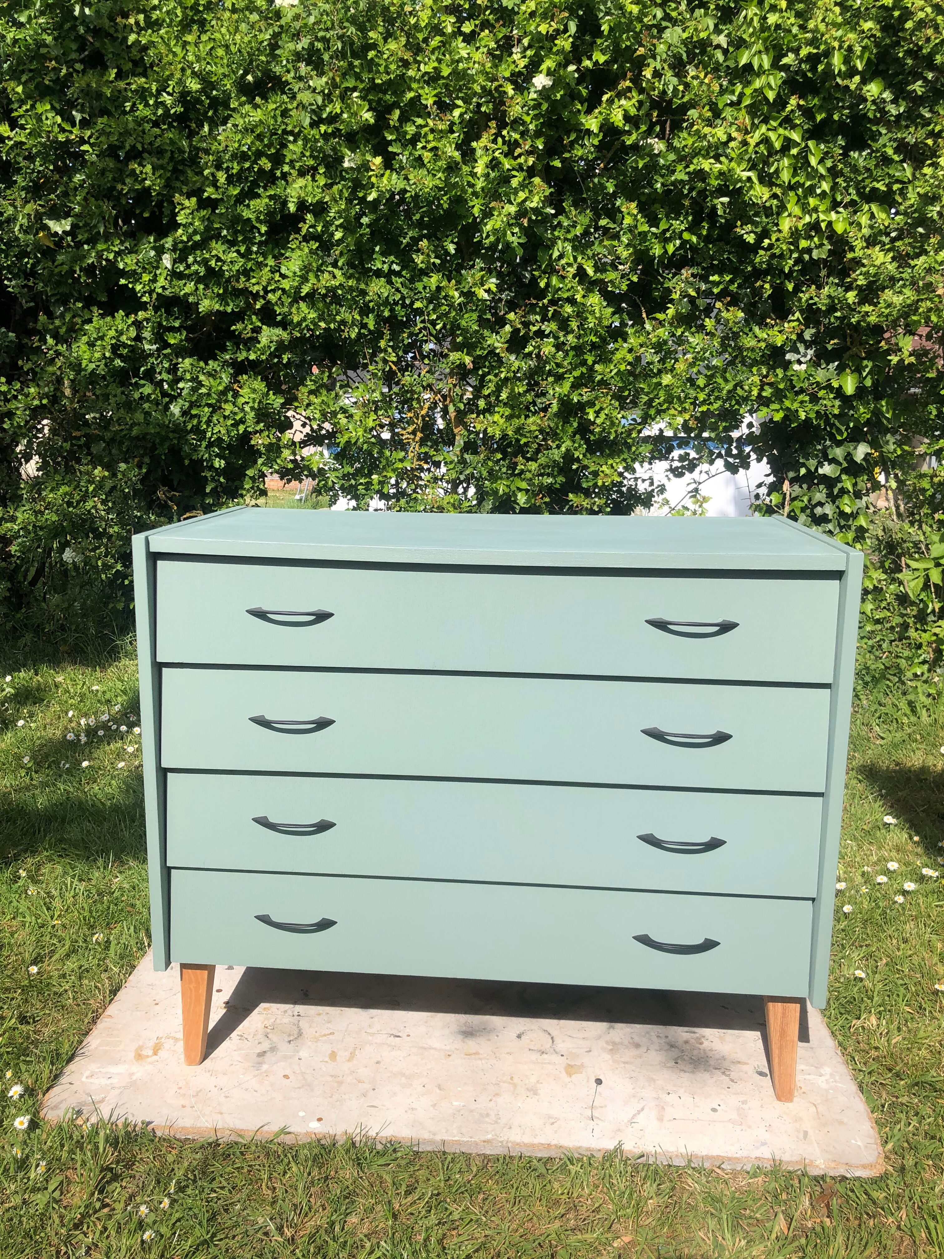 1970s chest of drawers