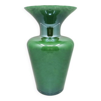 1970s Luxury handcrafted Green Vase in Murano glass by Maestro del Vetro. M