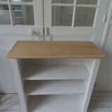 Re-enchanted bookcase in pearl gray, light oak waxed top.