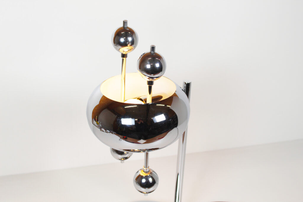 Rare polished metal table lamp by Reggiani, Italy 1970s