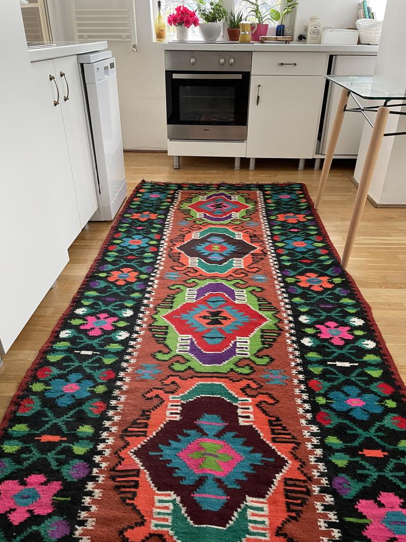 Moldavian runner rug with stylized flowers and geometric design