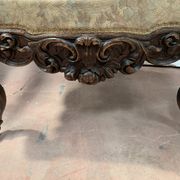 Fauteuil d'apparat richement sculpté Napoléon III