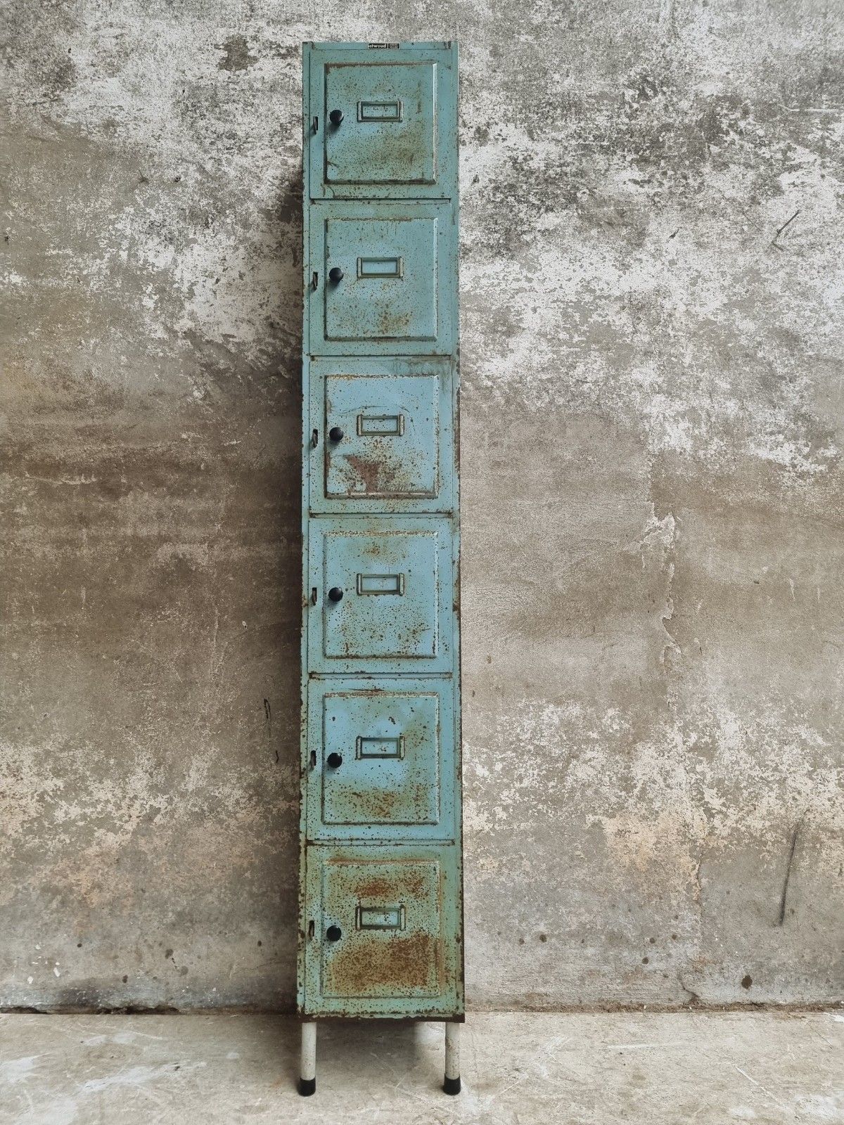 Industrial cabinet locker cabinet Oostwoud vintage blue