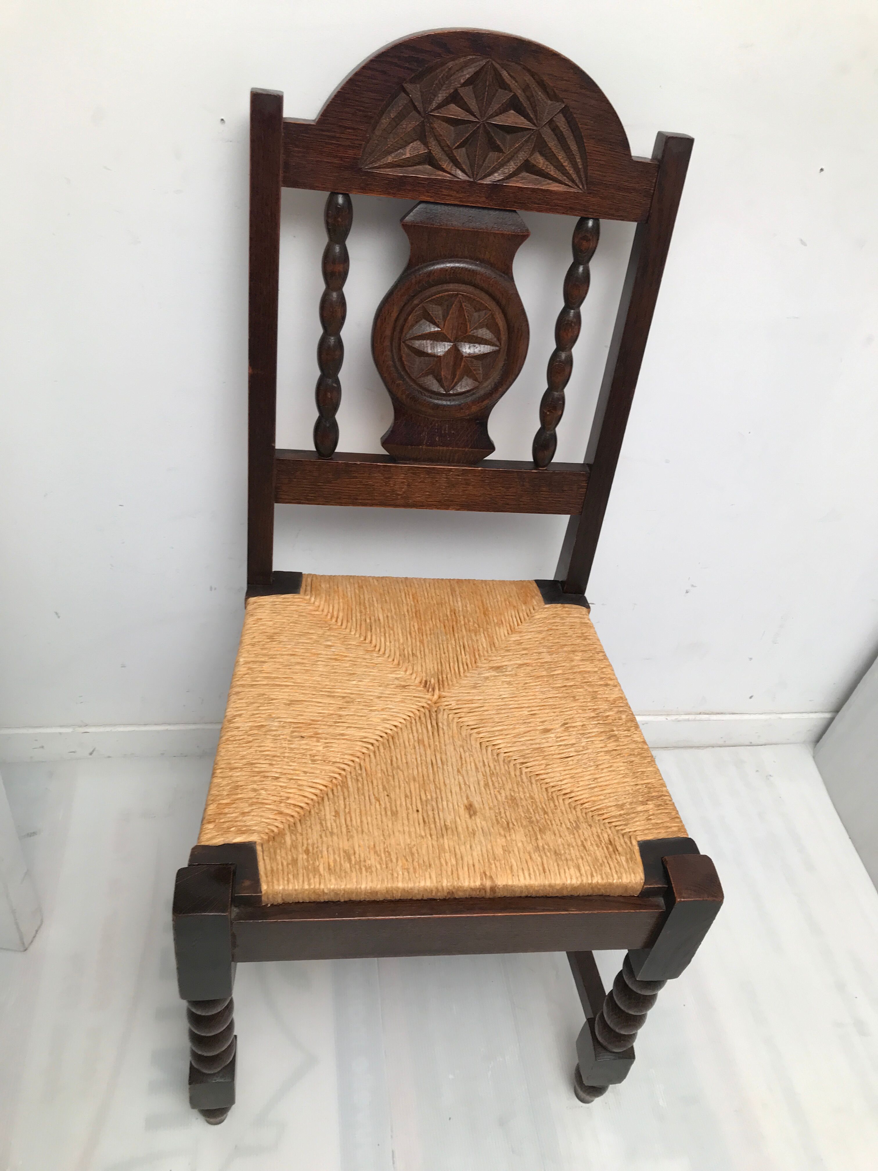 Set of 6 vintage straw and turned wood chairs