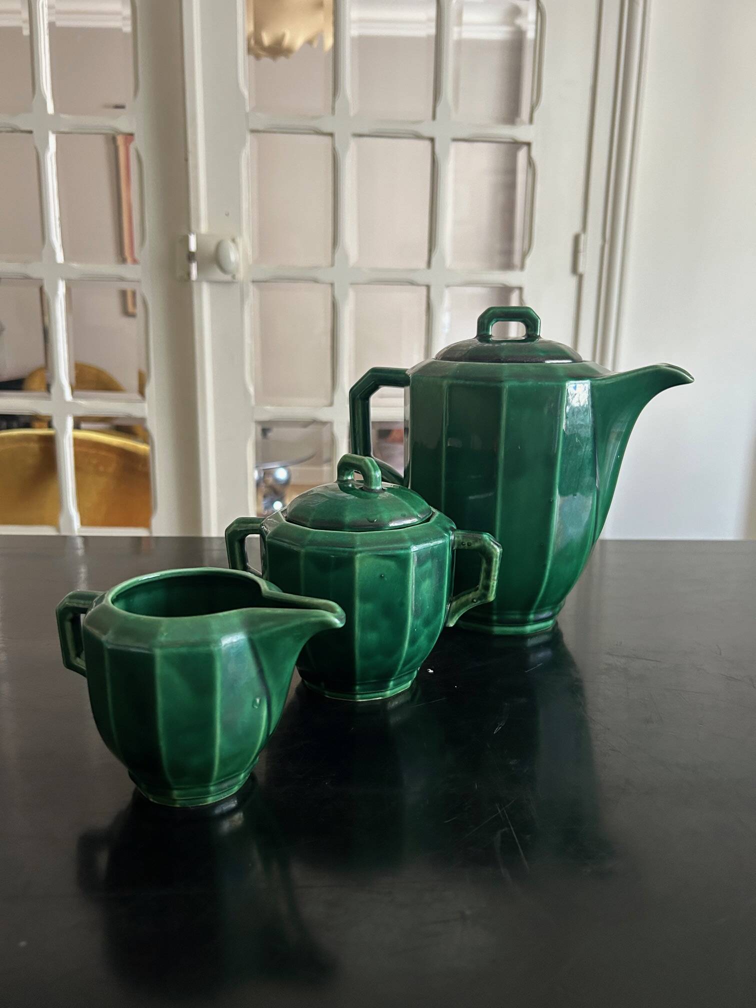 Saint Clement Blanche Letale tea set