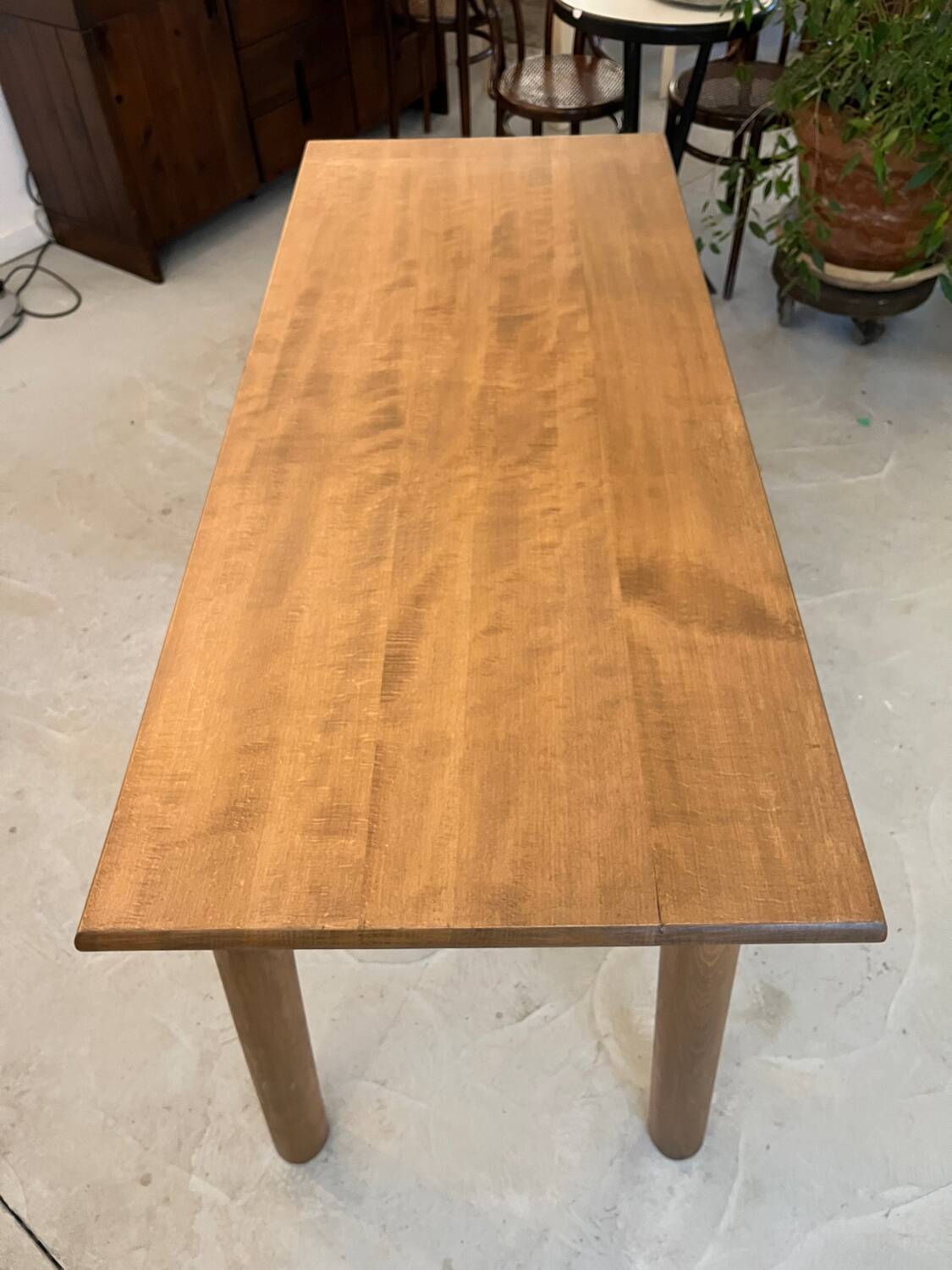 Table à manger en hêtre