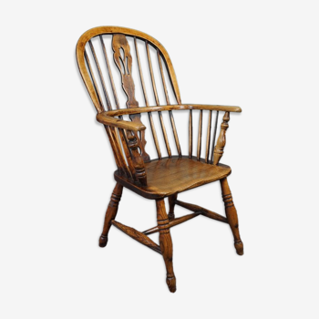 Windsor chair with antique English high back, 18th century