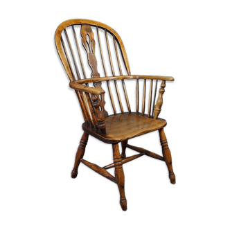 Windsor chair with antique English high back, 18th century