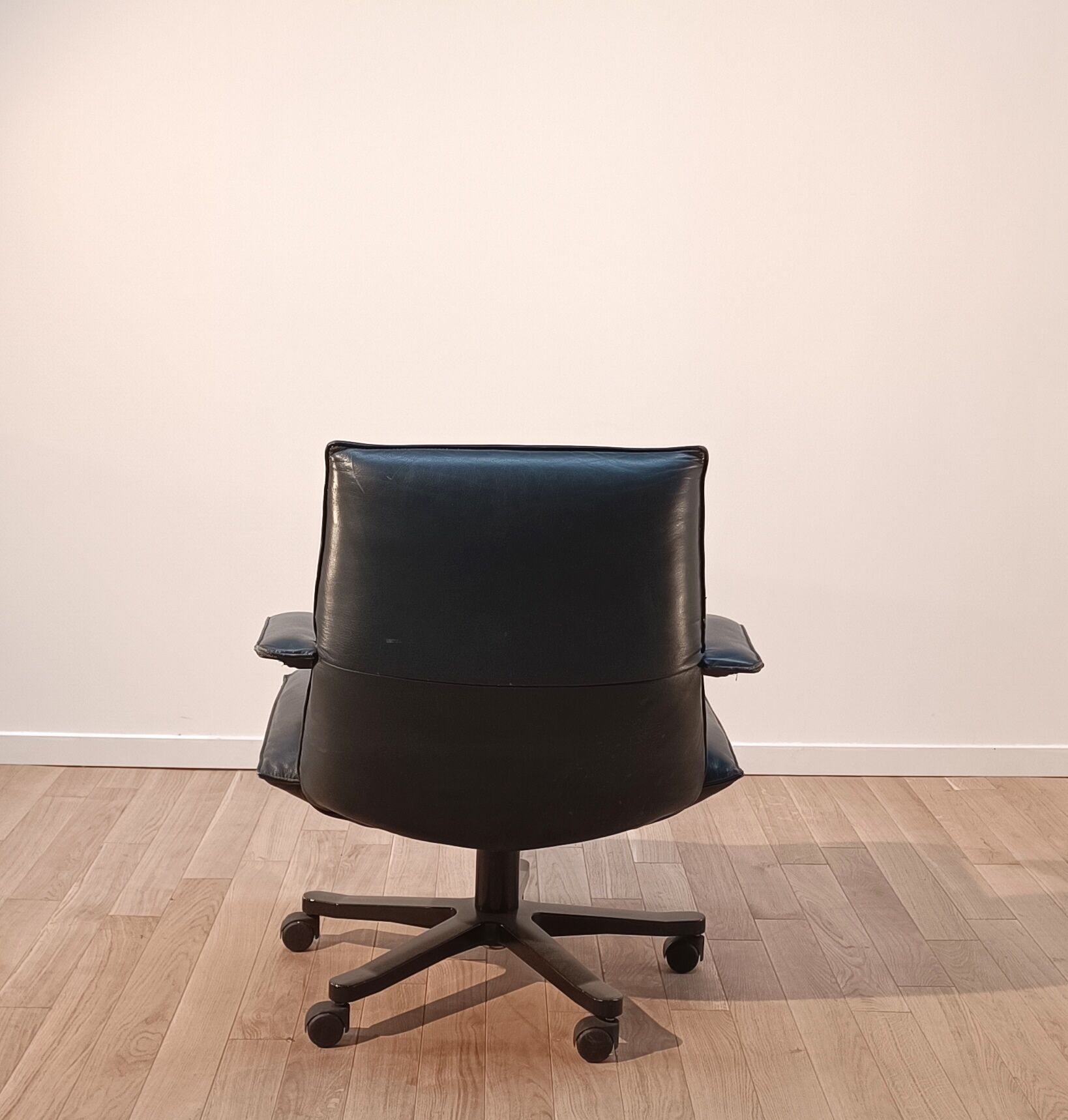 Fauteuil vintage delta, mobilier international