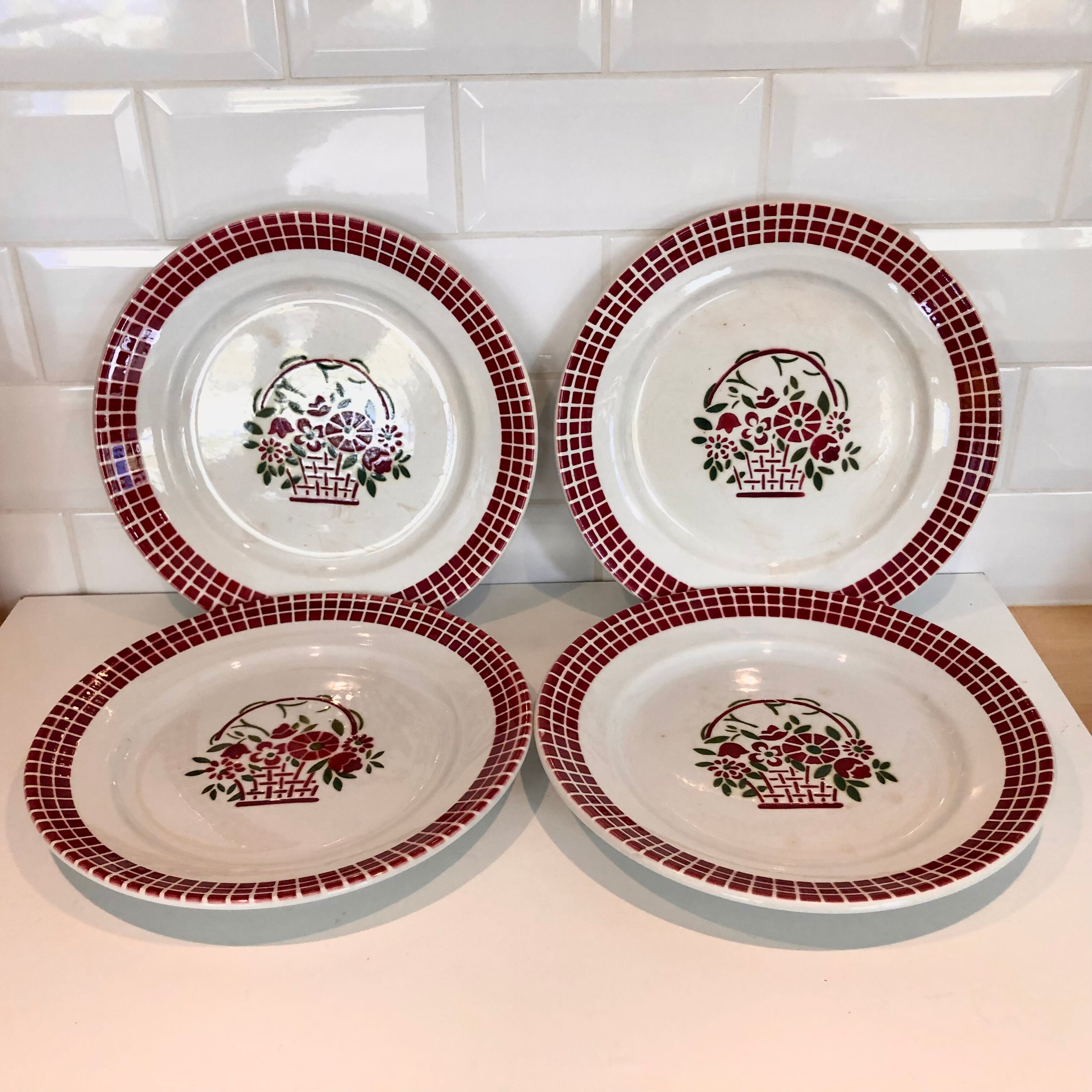 Plates "Flower basket" - manufacture of Badonvilliers