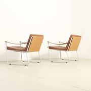 Paire de fauteuils de style safari avec accoudoirs en sangles de cuir, 1960