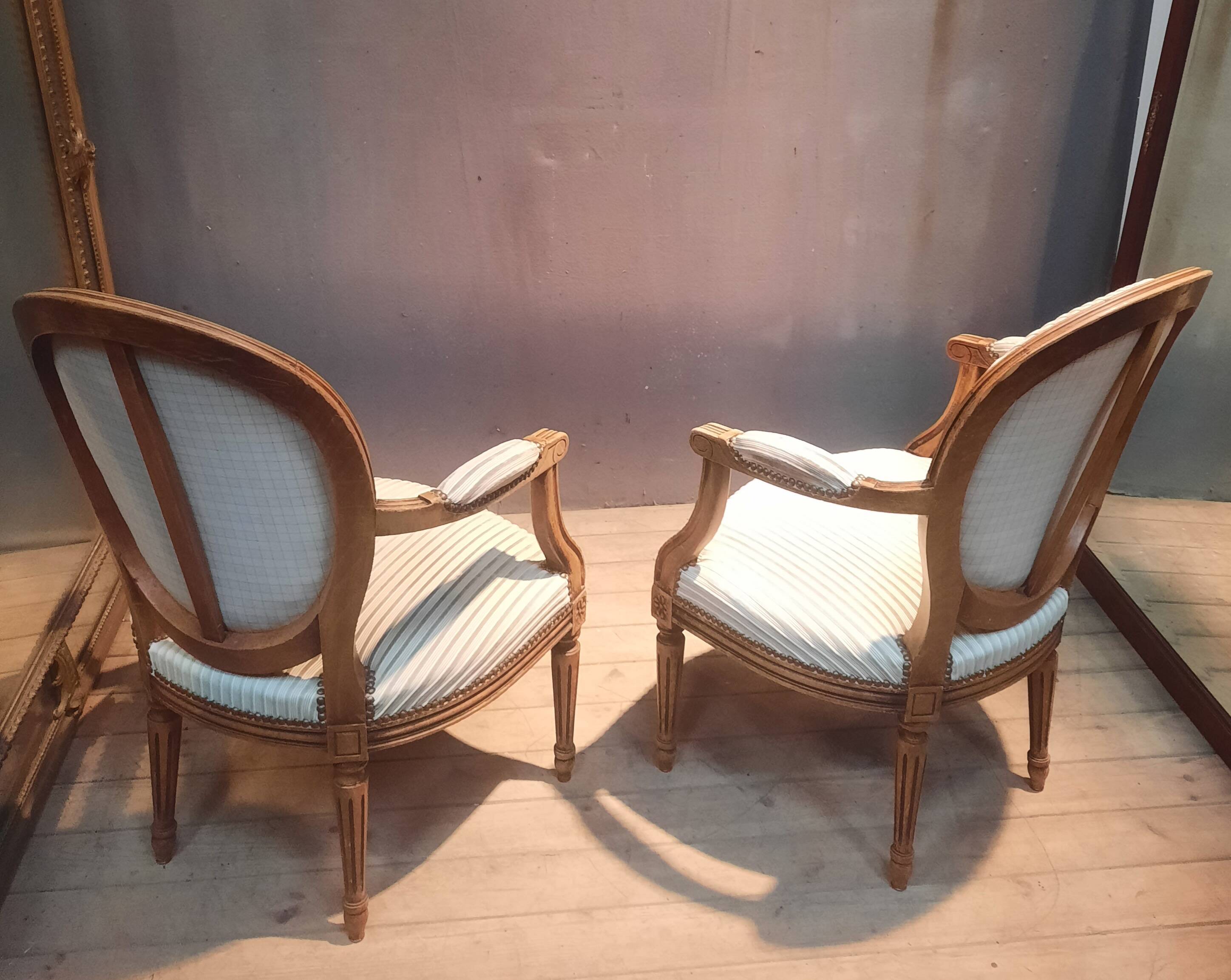 Pair of Louis XVI style medallion armchairs x