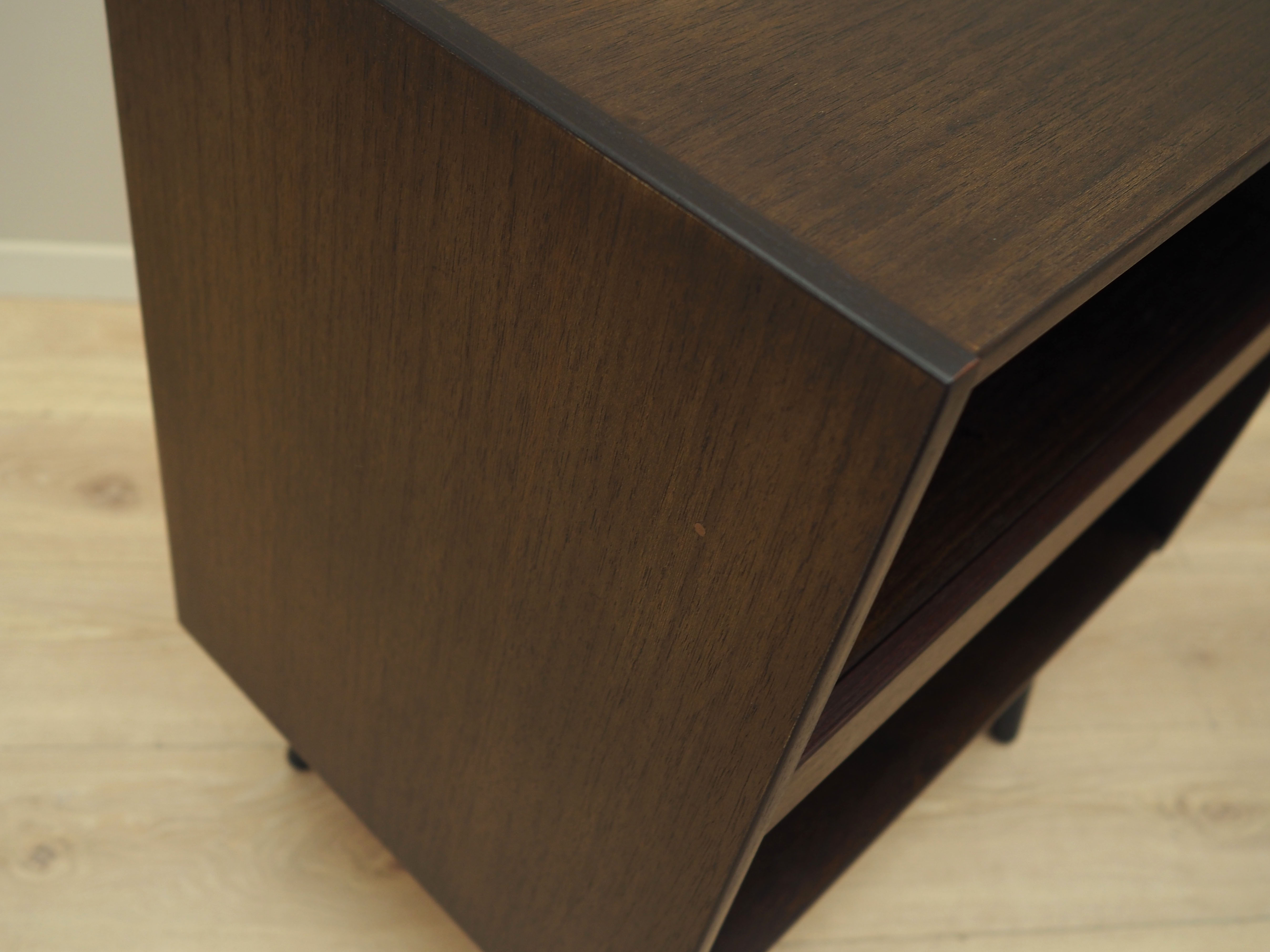 Bibliothèque en chêne, design danois, années 1990, production: Danemark