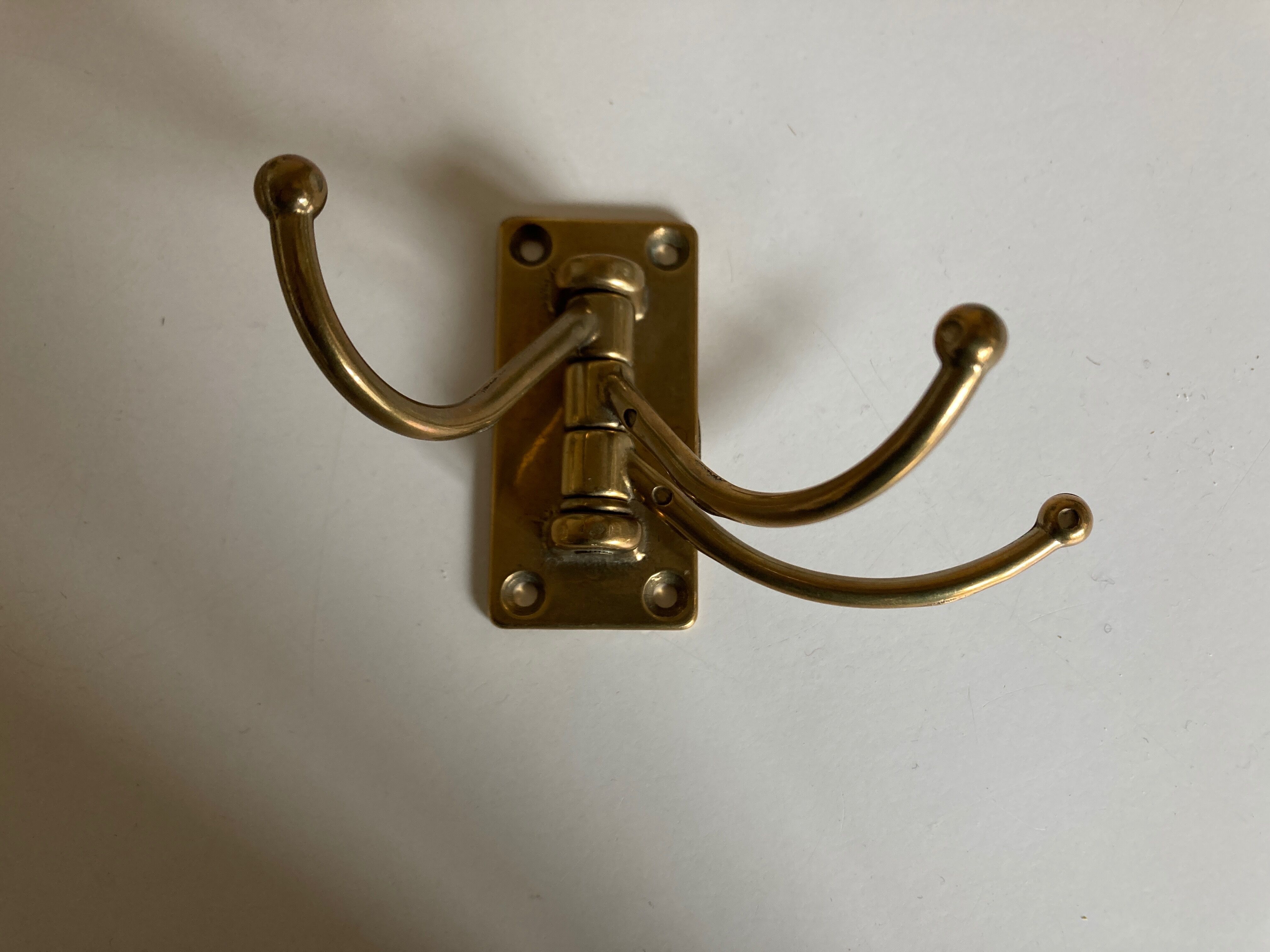 Bronze swivel hook 1950