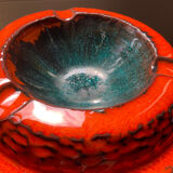 Empty vintage ceramic pocket 70s