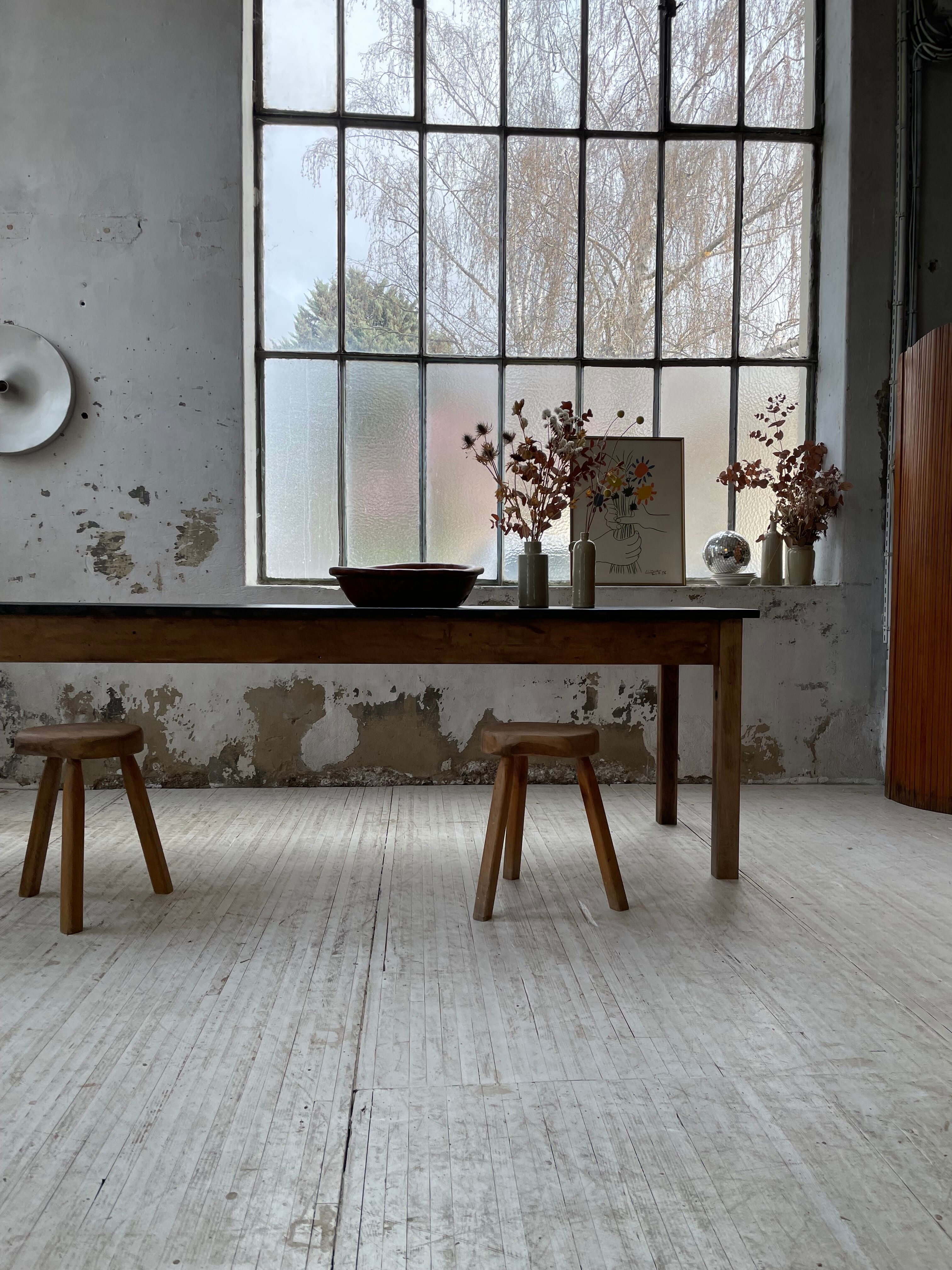 Black pine farm table 250 cm