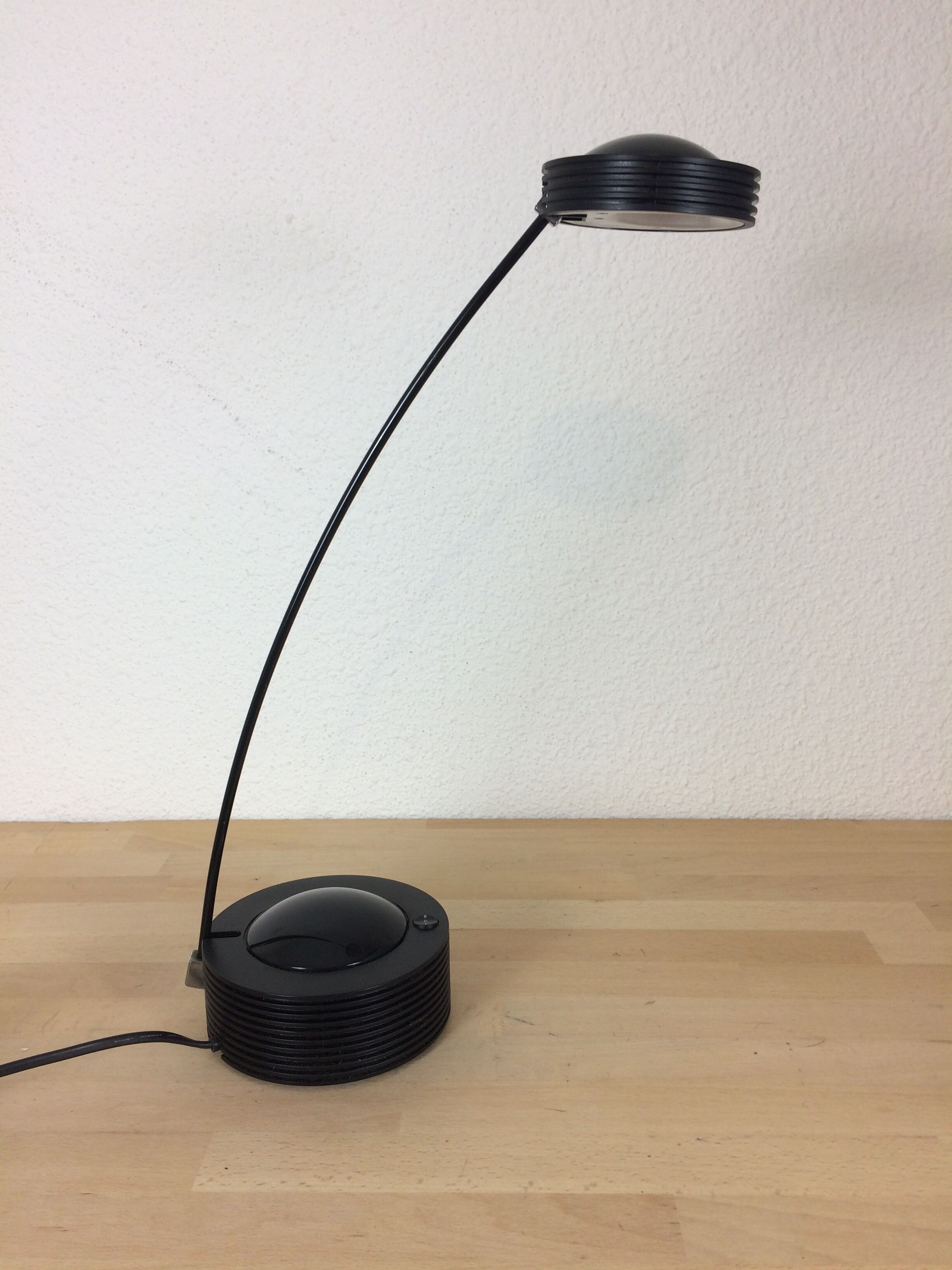 E Lite's Lugano desk lamp, by Targetti