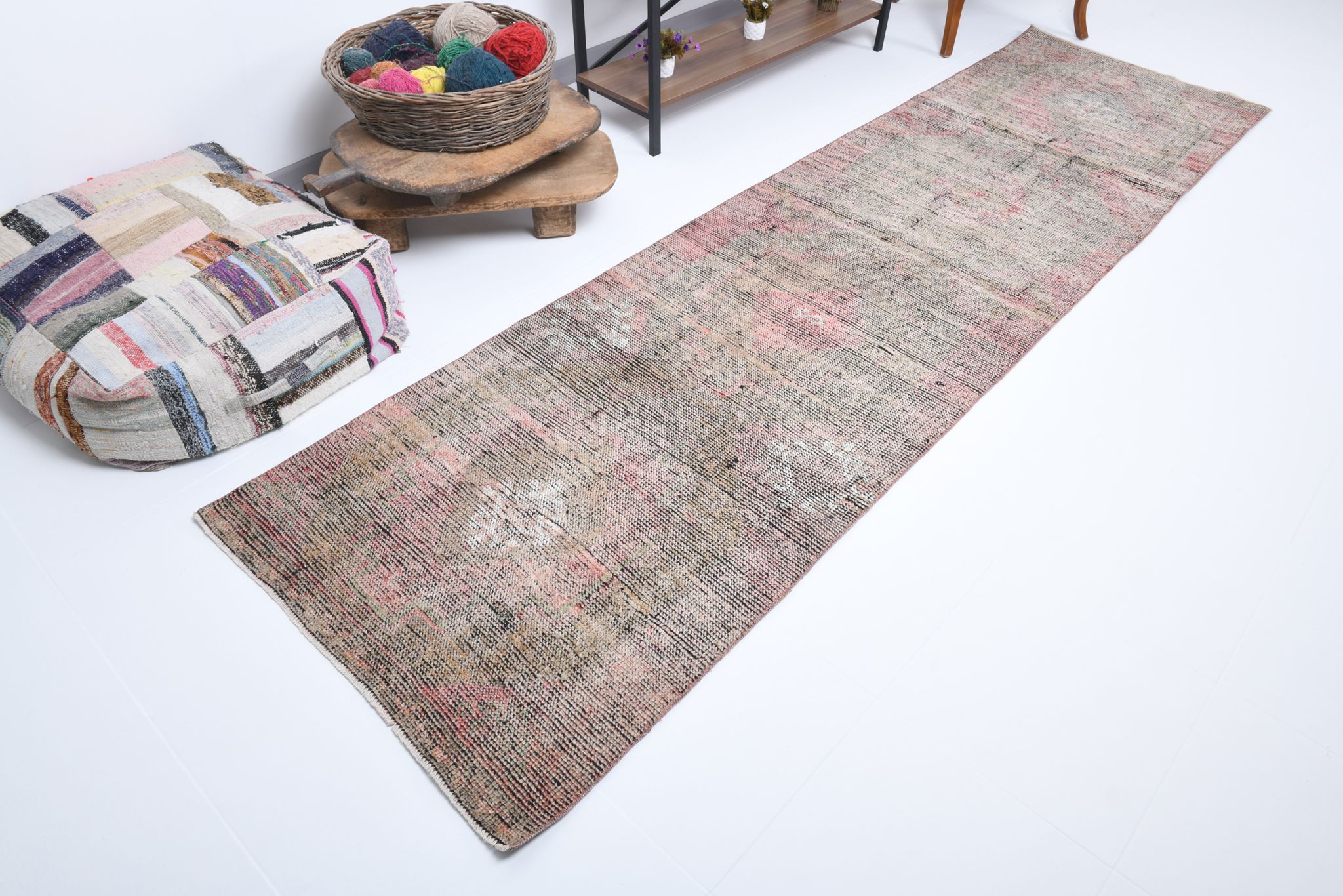 Neutral runner rug, 334x91cm