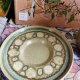 Teapot and cup set