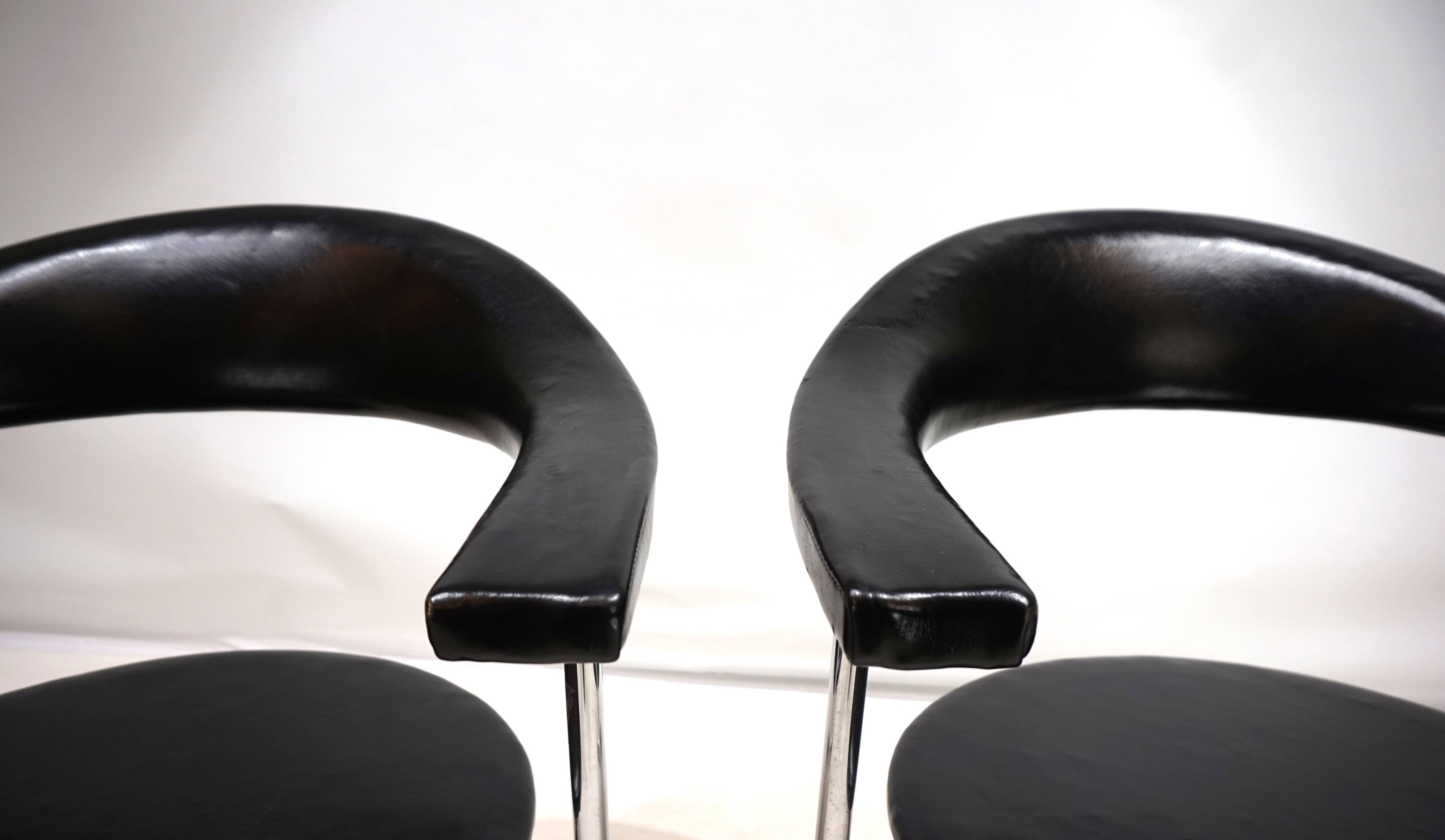 Set of 2 Kaufeld Airport 037 chairs by Geoffrey Harcourt, 1960