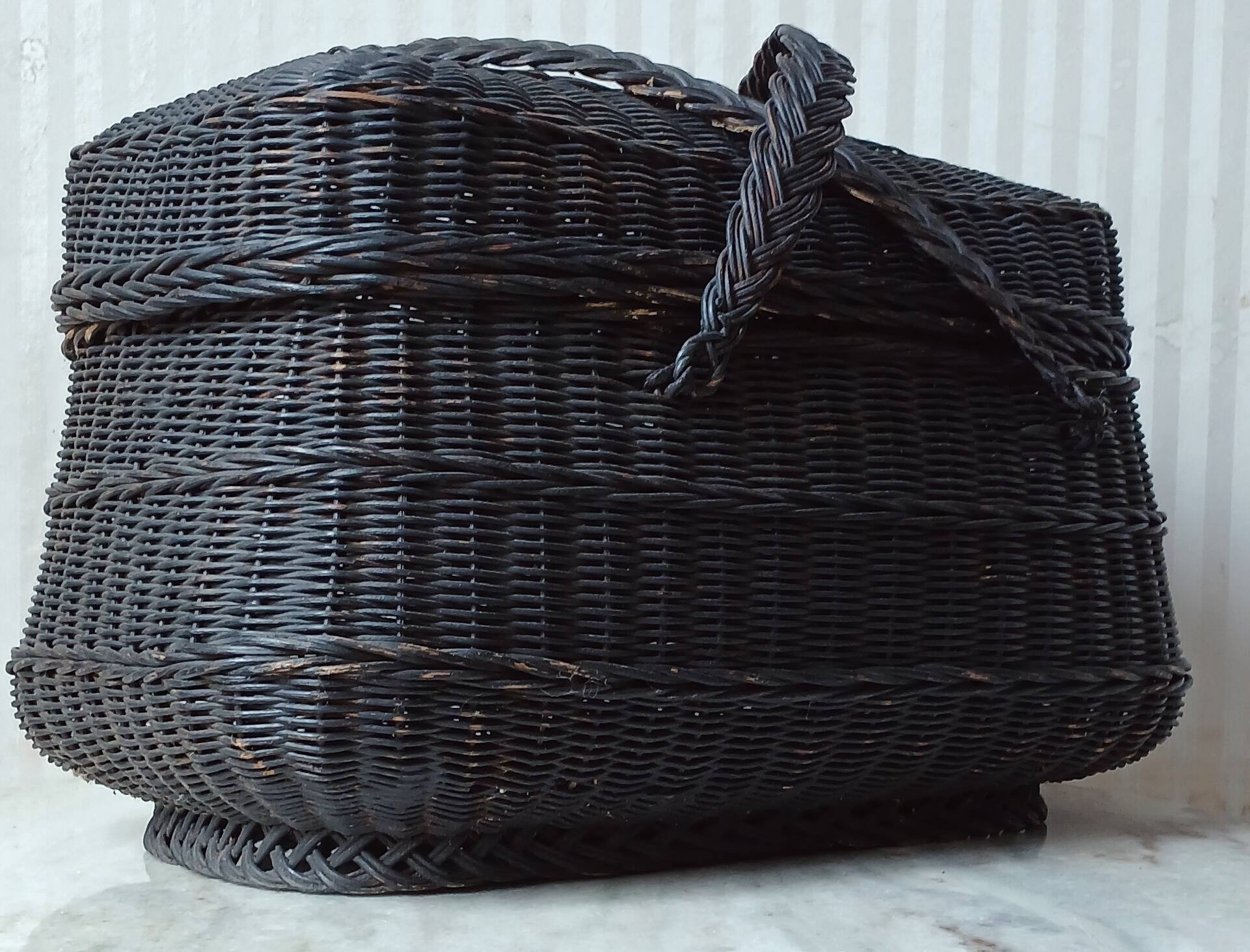 Bresse woven & blackened wicker basket, early 20th century
