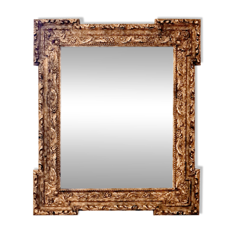 Antique gilded mirror "Ambroise" – timeless elegance and poetry