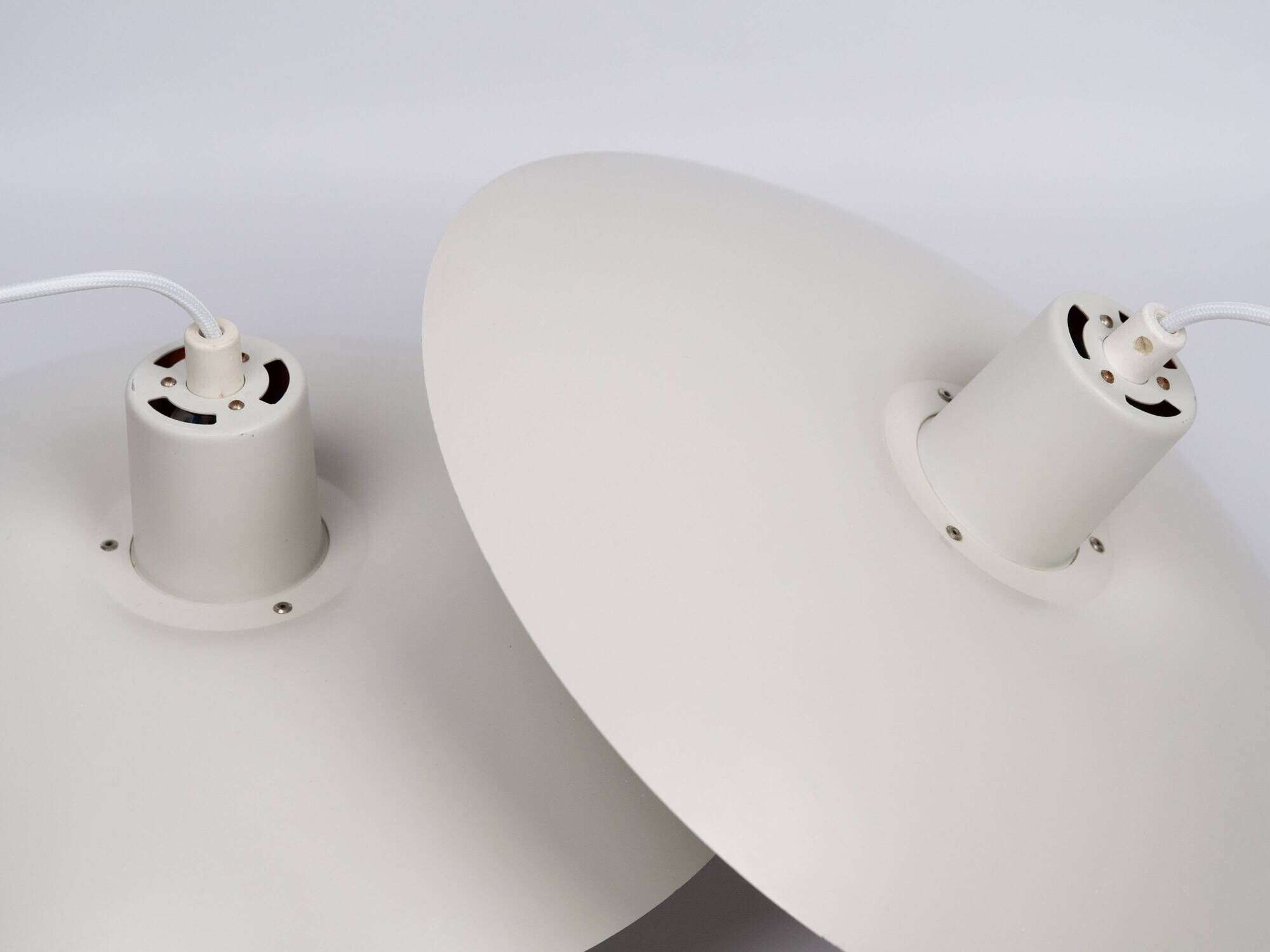 Pair of 2 Danish vintage lamps PH 4/3 by Poul Henningsen, Louis Poulsen1966