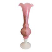 Vase in opalescent glass paste