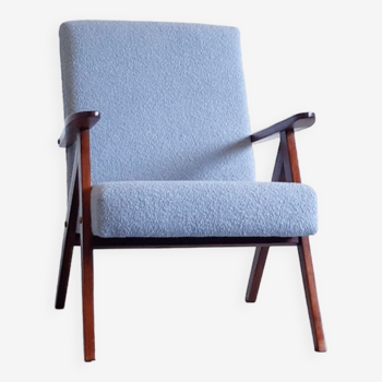 Mid century easy chair model b 310 var en boucle bleu clair